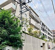 広尾駅より徒歩14分 築12年5ヶ月 5階建の賃貸物件