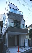 目黒駅より徒歩7分 築8年7ヶ月の賃貸物件