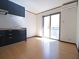 東京メトロ東西線 浦安駅 徒歩13分の賃貸アパート 2階1LDKのリビング/ダイニング