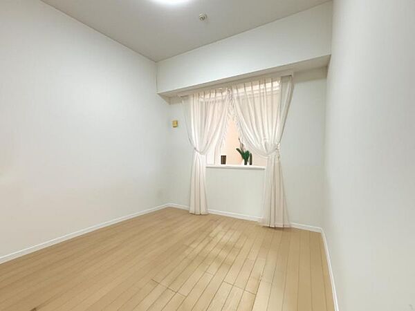 収納付きで、荷物が多くてもスッキリ整理可能。快適な暮らしをサポートします！【※一部CG加工により残置物を除去しています。】