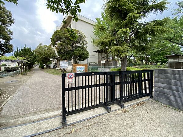 千葉市立生浜西小学校／徒歩約6分／約450ｍ●「目標」豊かな表現力をもち 心身ともに健康な児童の育成 。よく考え表現できる子（知）・思いやりのある子（徳）・たくましく行動できる子（体）