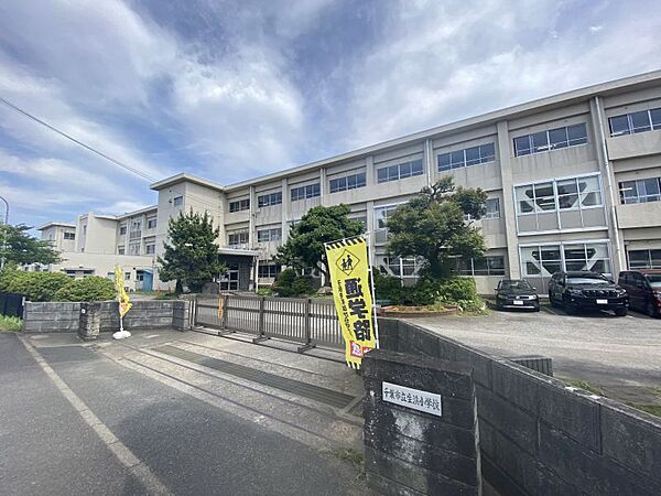 生浜小学校まで900m　徒歩約12分