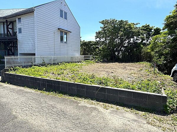 この更地スペースも物件に含まれます