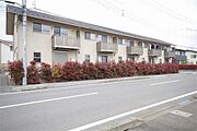 氏家駅より徒歩88分 築13年2ヶ月 2階建の賃貸物件