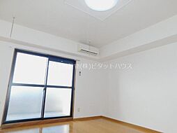 ドミール・ラフィネ 307 3階ワンルームのリビング/ダイニング