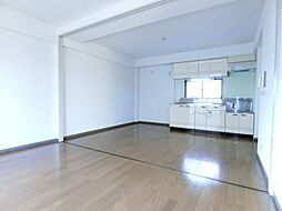 コンコードII 1階1LDKのリビング/ダイニング