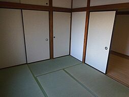 コーポスズキ 2階2DKのリビング/ダイニング