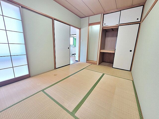 寝室