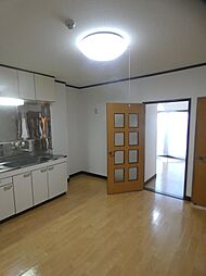 第2プラムフラワーガーデン 3階3DKのリビング/ダイニング