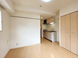 都営大江戸線 新御徒町駅 徒歩4分の賃貸マンション 4階ワンルームのリビング/ダイニング