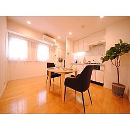 東京メトロ日比谷線 茅場町駅 徒歩5分の賃貸マンション 11階1DKのリビング/ダイニング