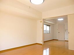 ヴェリテ有賀 3階1DKのリビング/ダイニング