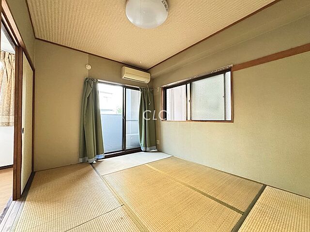 寝室