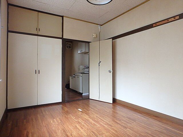 寝室