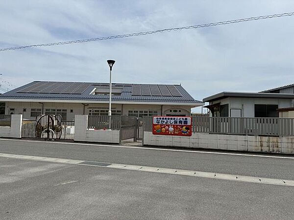 なかよし保育園 420m