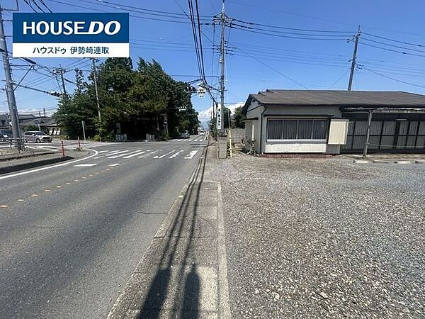 前面道路含む現地写真