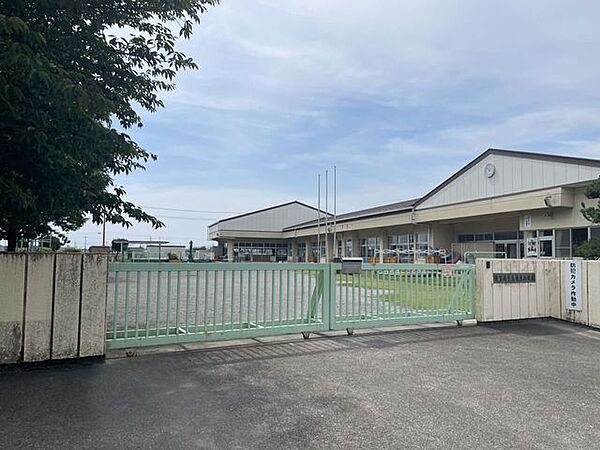 伊勢崎市立殖蓮幼稚園 880m
