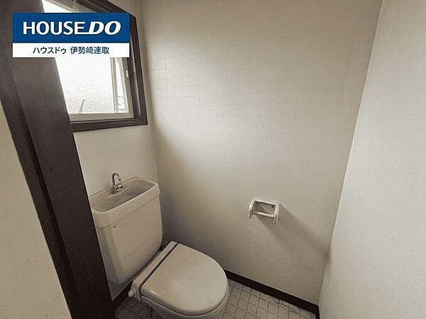トイレを拡大表示