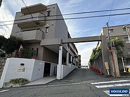 ステイツ雲雀丘花屋敷　305号