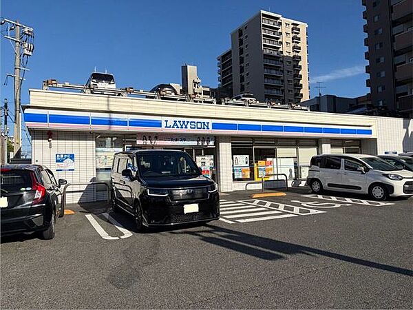 ローソン 戸畑千防一丁目店 370m
