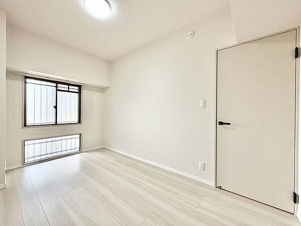 洋室を拡大表示