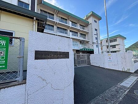 北九州市立戸ノ上中学校 800m
