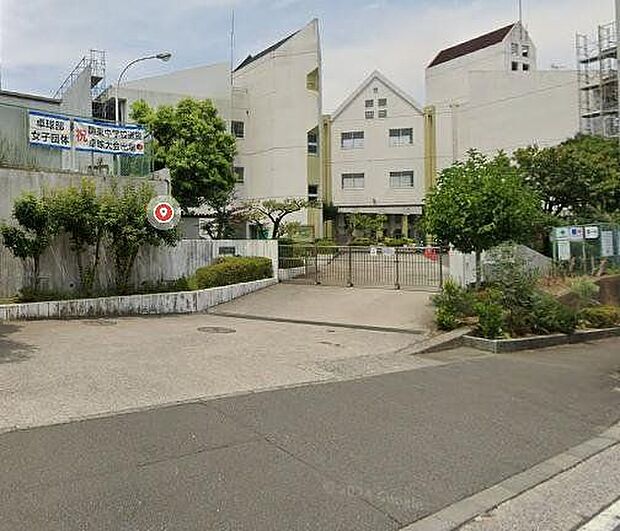 横浜市立小田中学校 徒歩7分。 500m