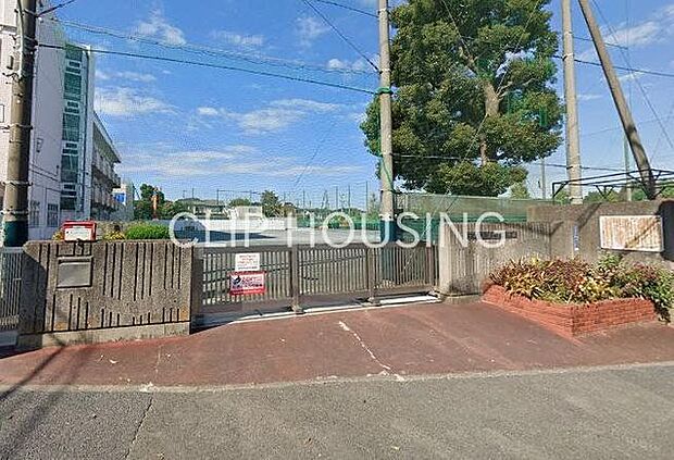 横浜市立山王台小学校 徒歩3分。 190m