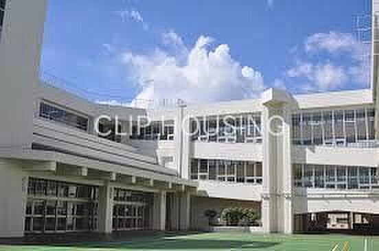 横浜市立下瀬谷中学校 徒歩17分。 1290m