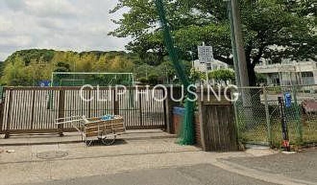 横浜市立四季の森小学校 徒歩6分。 480m