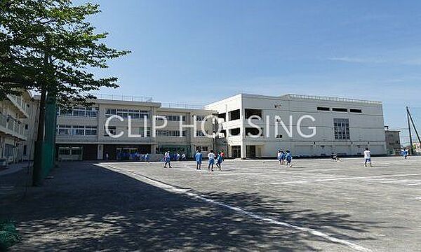 横浜市立宮田中学校 徒歩13分。 1030m