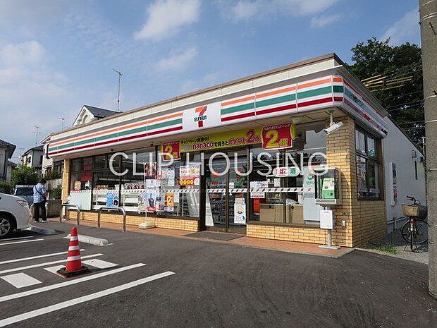 セブンイレブン横浜原宿3丁目店 徒歩13分。 1000m