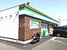 周辺：ファミリーマート今宿一丁目店 徒歩11分。 810m