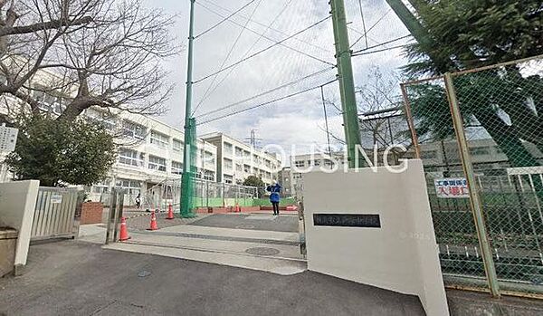 横浜市立戸塚中学校 徒歩20分。 1590m