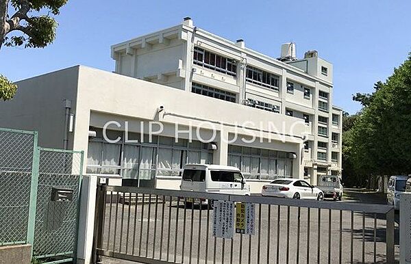 横浜市立洋光台第二中学校 徒歩13分。 1010m
