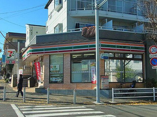 セブンイレブン横浜洋光台中央店 徒歩3分。 170m
