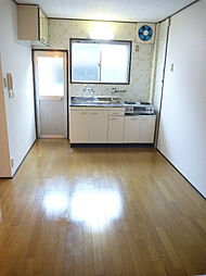 ハイツユート 3階2LDKのリビング/ダイニング