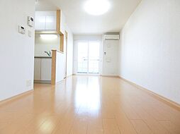 アプローズ 1階1LDKのリビング/ダイニング