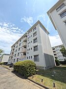 金剛駅より徒歩30分 築54年8ヶ月 5階建の賃貸物件