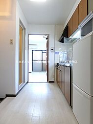 須賀O・K・Iハウス 3階1Kのリビング/ダイニング