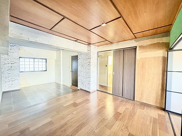 室内