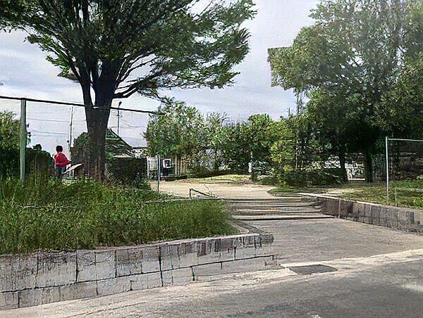 大高台公園【整備された区画の住宅街にあり、親子連れでにぎわう公園です。複合遊具や滑り台、ブランコにジャングルジムなどお子さまに嬉しい遊具がたくさんあります。】 470m