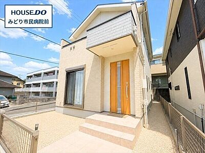 外観:【細口エリア】駐車スペース3台確保◎3LDK+S中古戸建になります。名古屋市桜通線徳重駅まで徒歩23分◎旬楽膳 滝ノ水店まで徒歩7分(約560mV・drug緑鳴丘店まで徒歩7分(約490m 外観:【細口エリア】駐車スペース3台確保◎3LDK+S中古戸建になります。名古屋市桜通線徳重駅まで徒歩23分◎旬楽膳 滝ノ水店まで徒歩7分(約560mV・drug緑鳴丘店まで徒歩7分(約490m