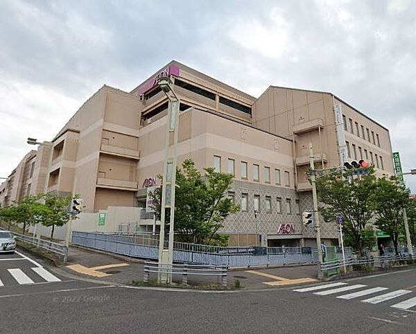 マックスバリュ有松駅前店営業時7：00～25：00　「じもの」の「おいしい」のご提供、「ちゃんとごはん」健康でより豊かな食生活のご提案 500m