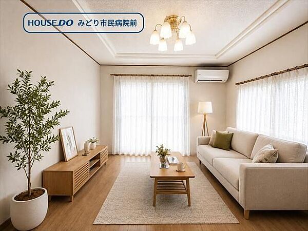 1階8帖：ダイニングキッチン横の洋室は、リビングとしてもお使いいただけます♪※実際の写真に家具や調度品をCG合成したものです。（家具等は販売に含まれておりません）