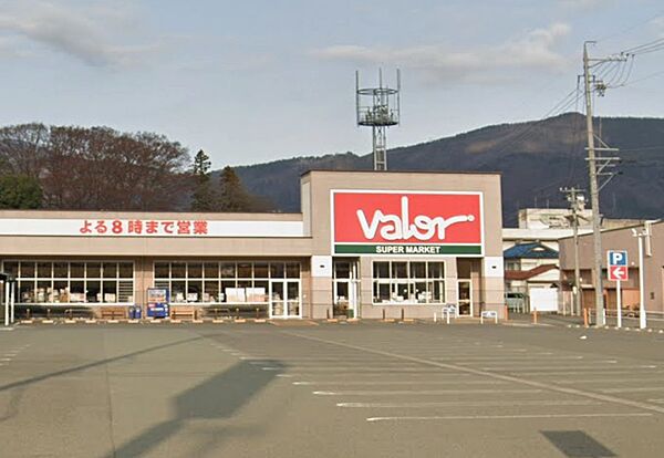 バロー千曲店（492m）