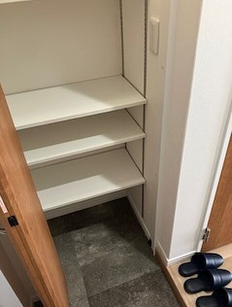 収納