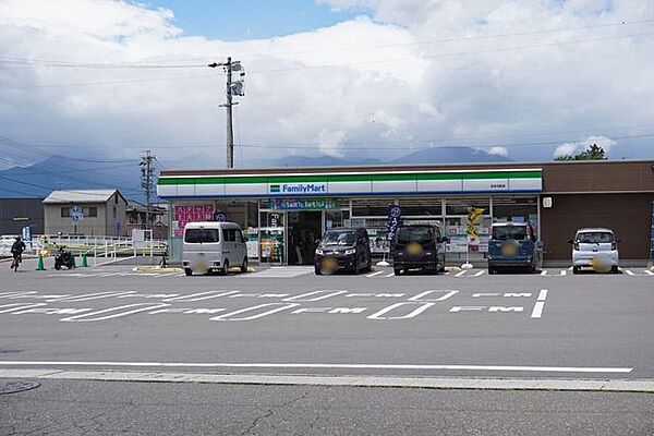 ファミリーマート松本元町店 440m