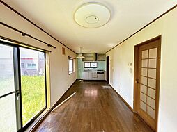 滑川市赤浜　戸建て 4LDKのリビング/ダイニング