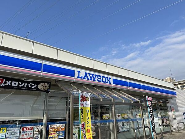 ローソン 富山労災病院前店まで950ｍです。